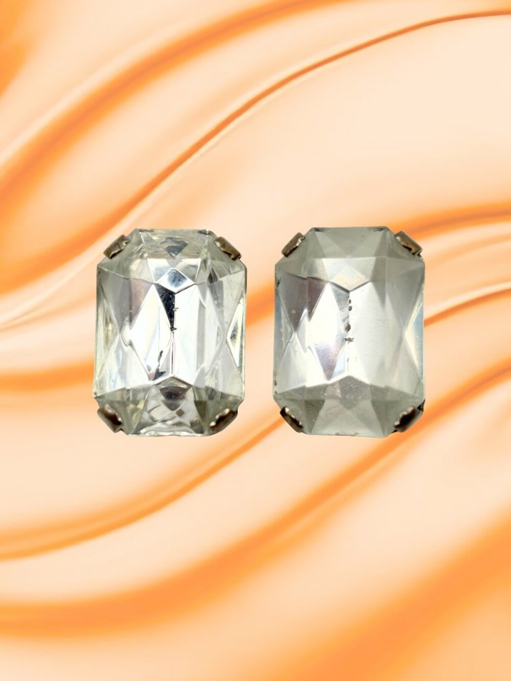 Large Rhinestone Clip-on Earrings - Picture 2 of 6